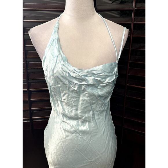 Bardot Women's Astrid Midi Slip Dress Light Blue Satin M/6 NWOT Back Zip Lined - Picture 3 of 9